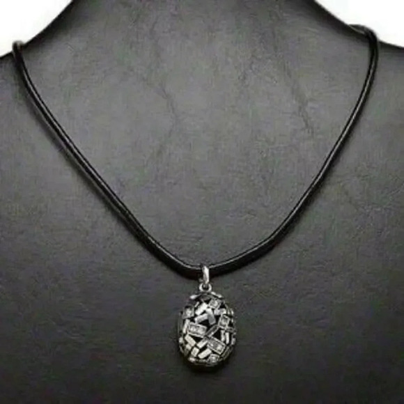 Edgy Geometric Silver and Black Crystal Pendant Leather Necklace - Picture 1 of 1